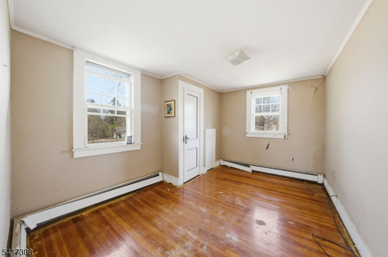 610 Watchung Road Bound Brook, NJ 08805 - Photo 11 of 45 a view of an empty room with a window