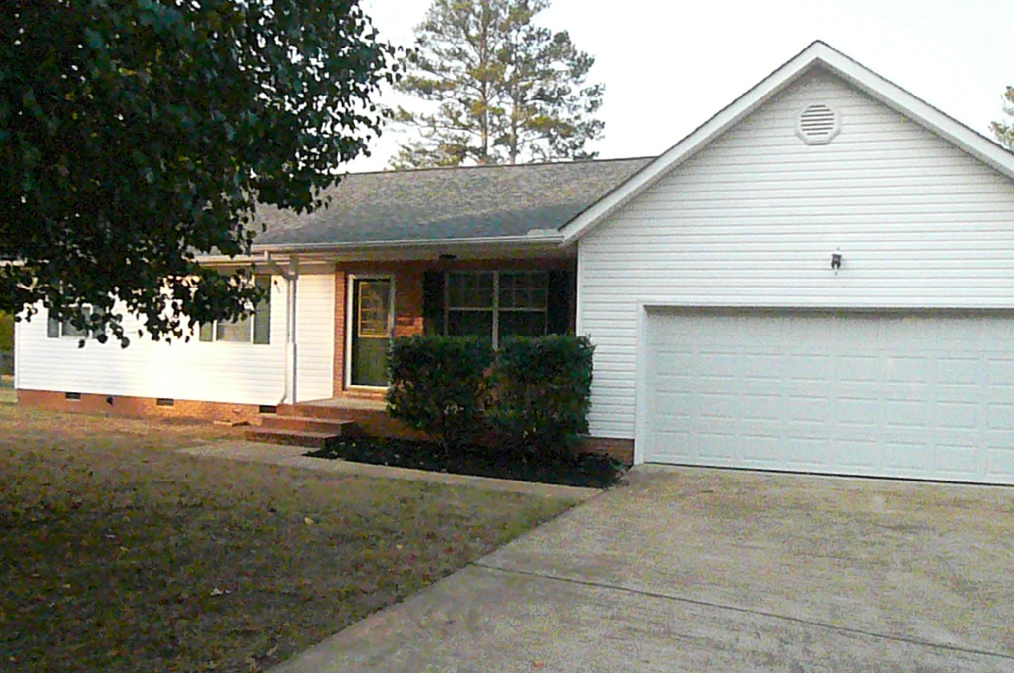 341 Gentry Road Ringgold, GA 30736 - Photo 2 of 29 P1050507