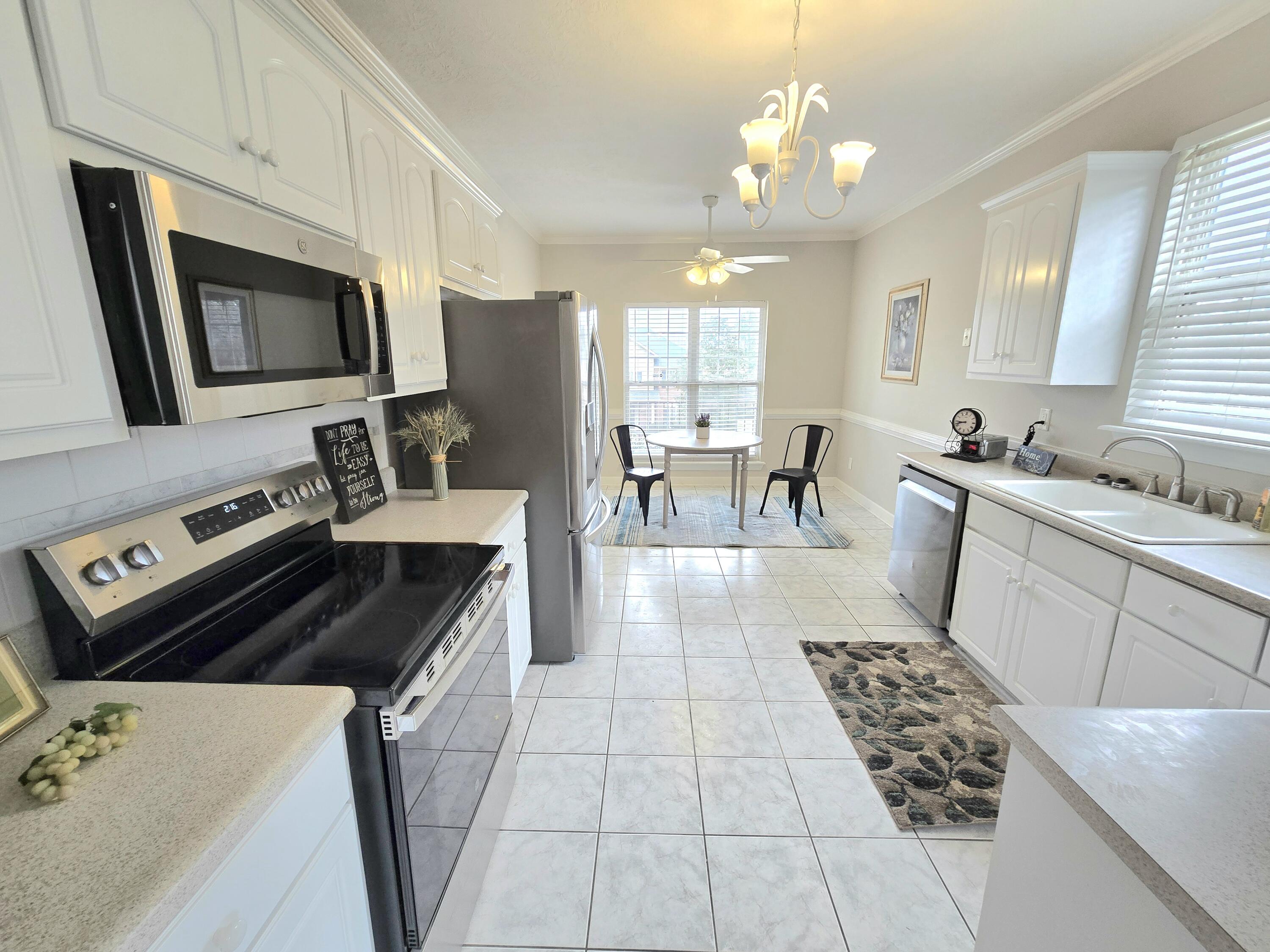 1119 Hampstead Place Augusta, GA 30907 - Photo 16 of 34 Kitchen 2
