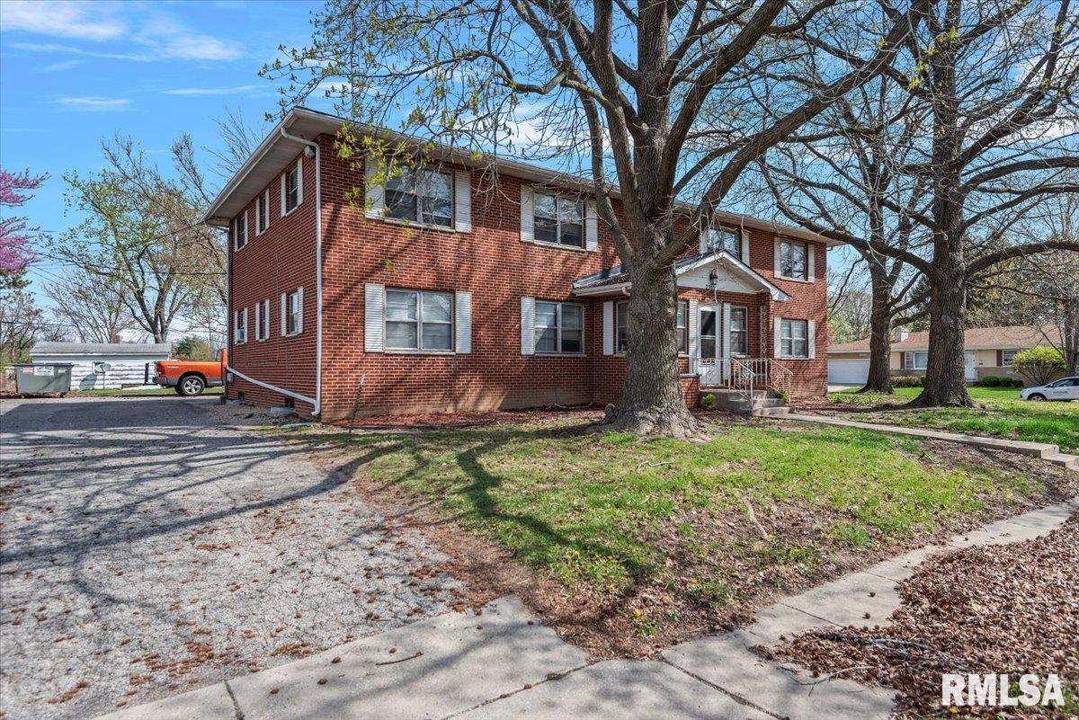 2301 West Lawrence Avenue Springfield, IL 62704 - Photo 3 of 6