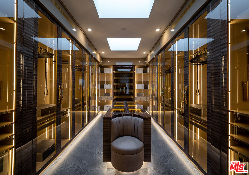 1200 Bel Air Road Los Angeles, CA 90077 - Photo 17 of 27 a view of entryway with a hallway and wooden floor