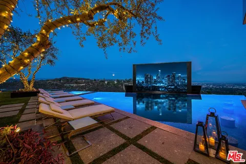 a outdoor view with a sitting space