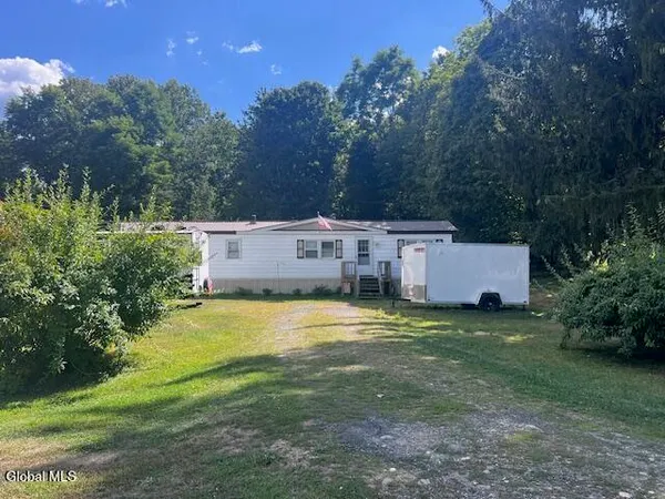 $209,000 | 2392 Highway 67, Pittstown, NY 12094