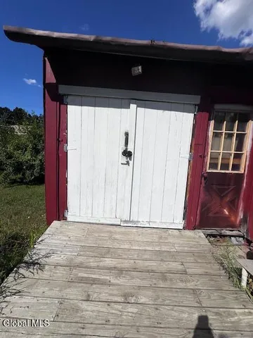 $225,000 | 2392 Highway 67, Pittstown, NY 12094