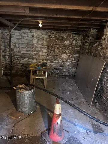 $215,000 | 2392 Highway 67, Pittstown, NY 12094