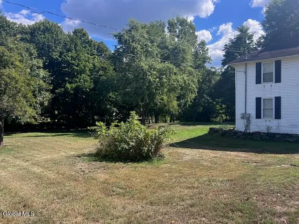 $209,000 | 2392 Highway 67, Pittstown, NY 12094