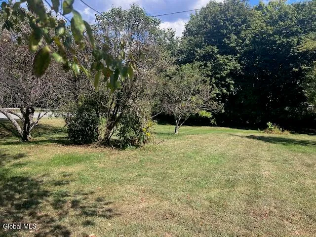 $225,000 | 2392 Highway 67, Pittstown, NY 12094