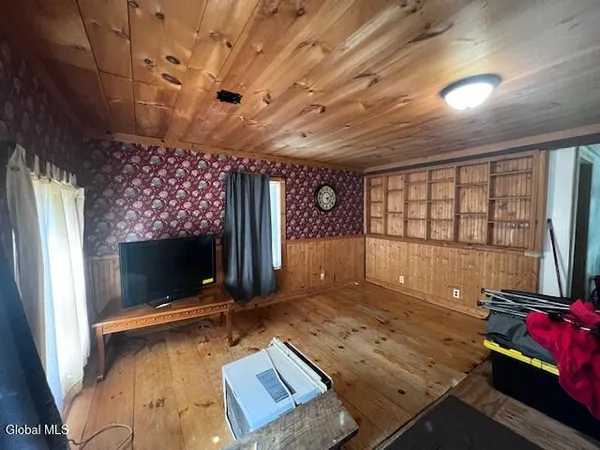 $209,000 | 2392 Highway 67, Pittstown, NY 12094