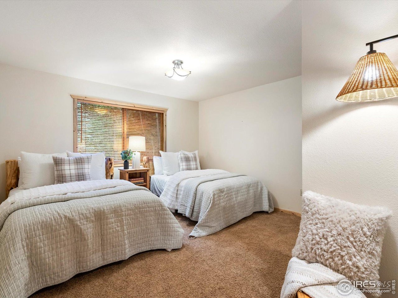 1035 Streamside Drive Drake, CO 80515 - Photo 16 of 37