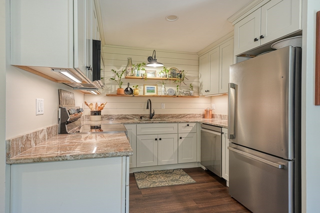 161 Randall Road Berlin, MA 01503 - Photo 23 of 40