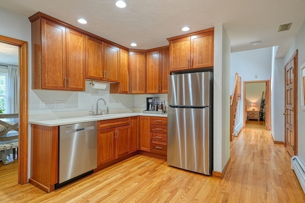 161 Randall Road Berlin, MA 01503 - Photo 8 of 40