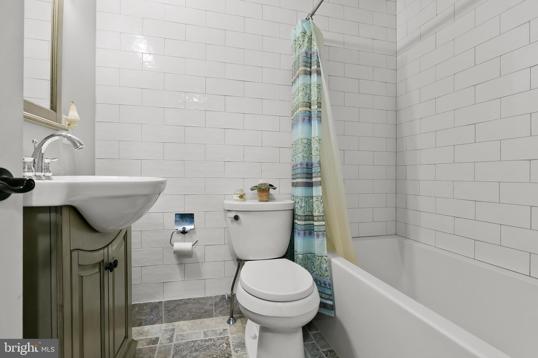 113 Dixontown Road Medford, NJ 08055 - Photo 16 of 27 Lovely bathroom