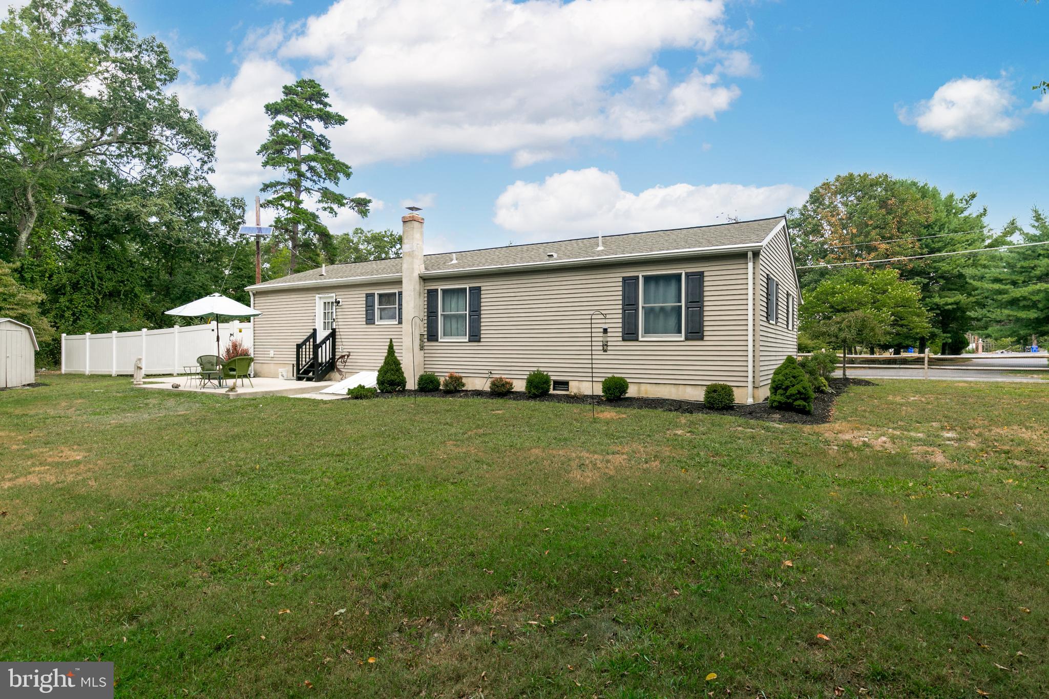 113 Dixontown Road Medford, NJ 08055 - Photo 20 of 27 Back of home