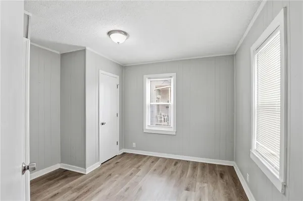 $243,900 | 13301 7 Street, Grandview, MO 64030
