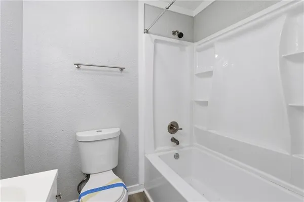 $243,900 | 13301 7 Street, Grandview, MO 64030