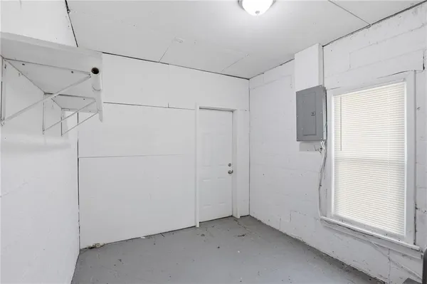 $243,900 | 13301 7 Street, Grandview, MO 64030