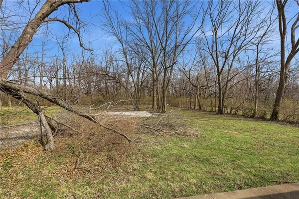 $243,900 | 13301 7 Street, Grandview, MO 64030
