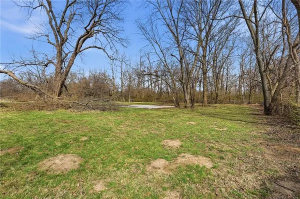 $243,900 | 13301 7 Street, Grandview, MO 64030