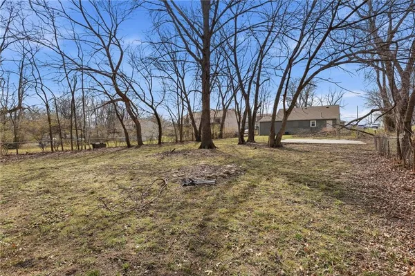 $243,900 | 13301 7 Street, Grandview, MO 64030