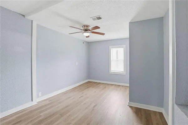 $243,900 | 13301 7 Street, Grandview, MO 64030