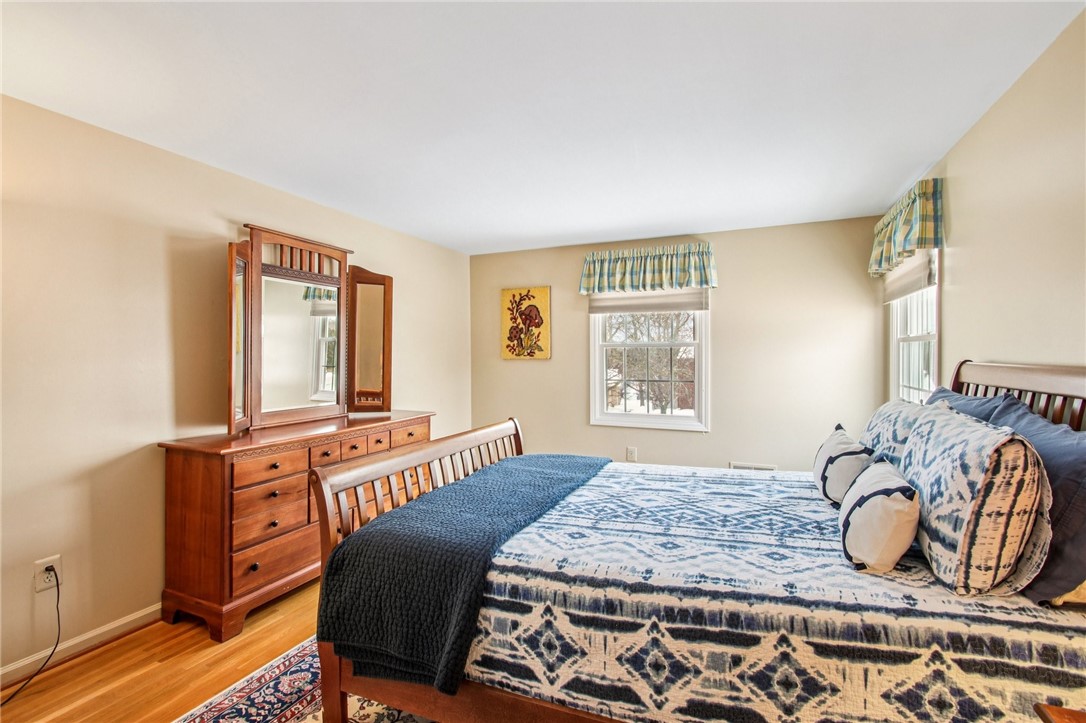 26 Misty Pine Road Perinton, NY 14450 - Photo 21 of 38 Primary Upstairs #1