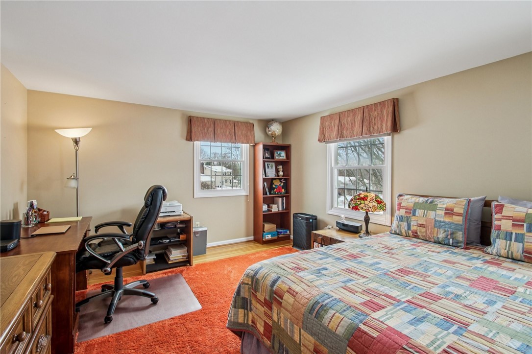 26 Misty Pine Road Perinton, NY 14450 - Photo 27 of 38 Very Large Bedroom #2