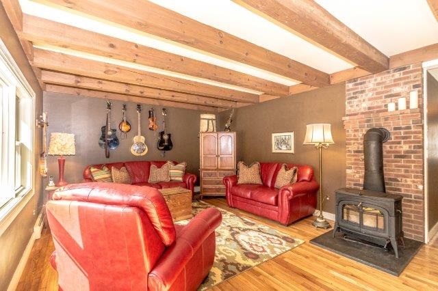536 Depot Road Tamworth, NH 03886 - Photo 5 of 37 Gallery Image 5