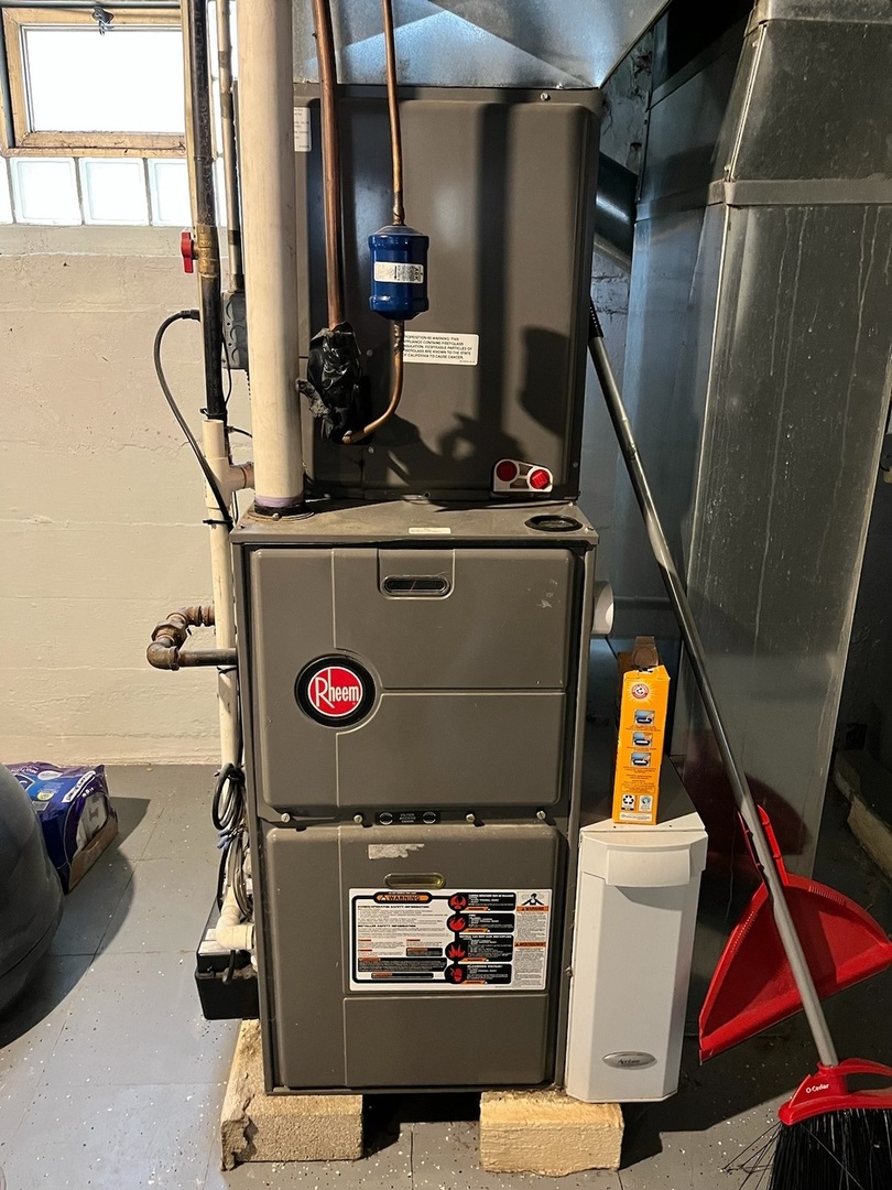 6822 South Kenneth Avenue Chicago, IL 60629 - Photo 19 of 26