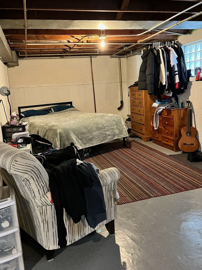 6822 South Kenneth Avenue Chicago, IL 60629 - Photo 24 of 26