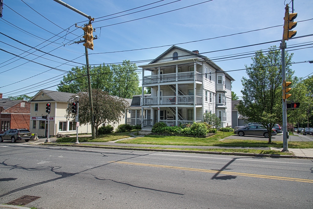 351 Main Street Amherst, MA 01002 - Photo 3 of 27