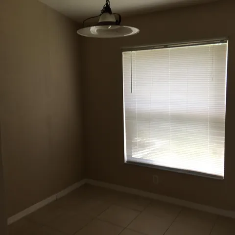 $2,350 | 1952 Southwest Hickock Terrace, Port St. Lucie, FL 34953