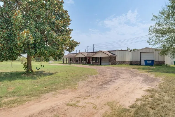$305,000 | 1428 Farm To Market 228, Grapeland, TX 75844