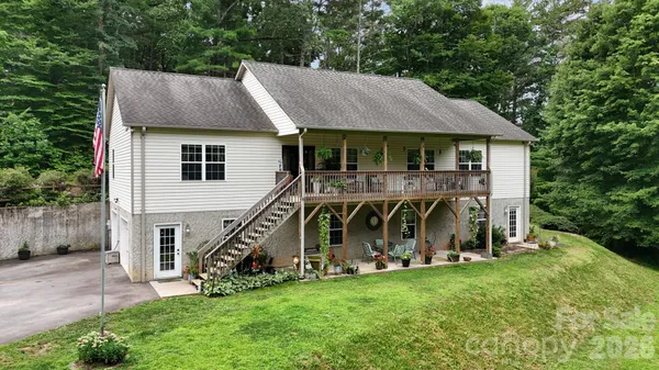 $725,000 | 90 King Road, Weaverville, NC 28787