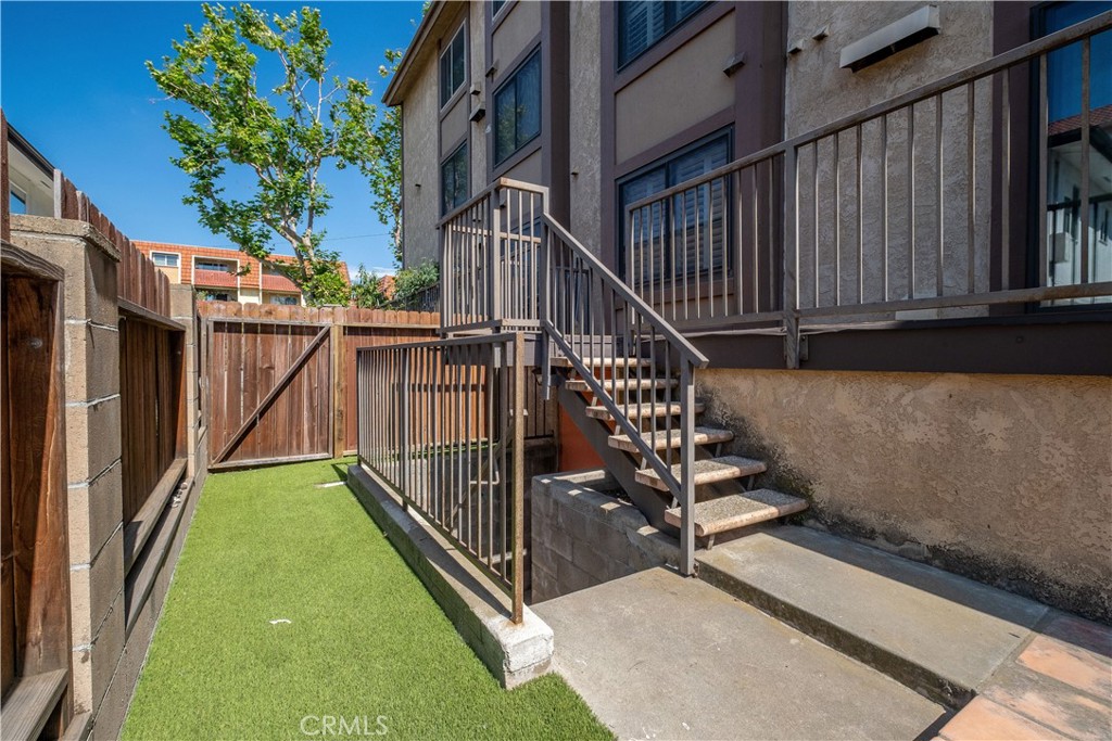 935 Main Street El Segundo, CA 90245 - Photo 31 of 41