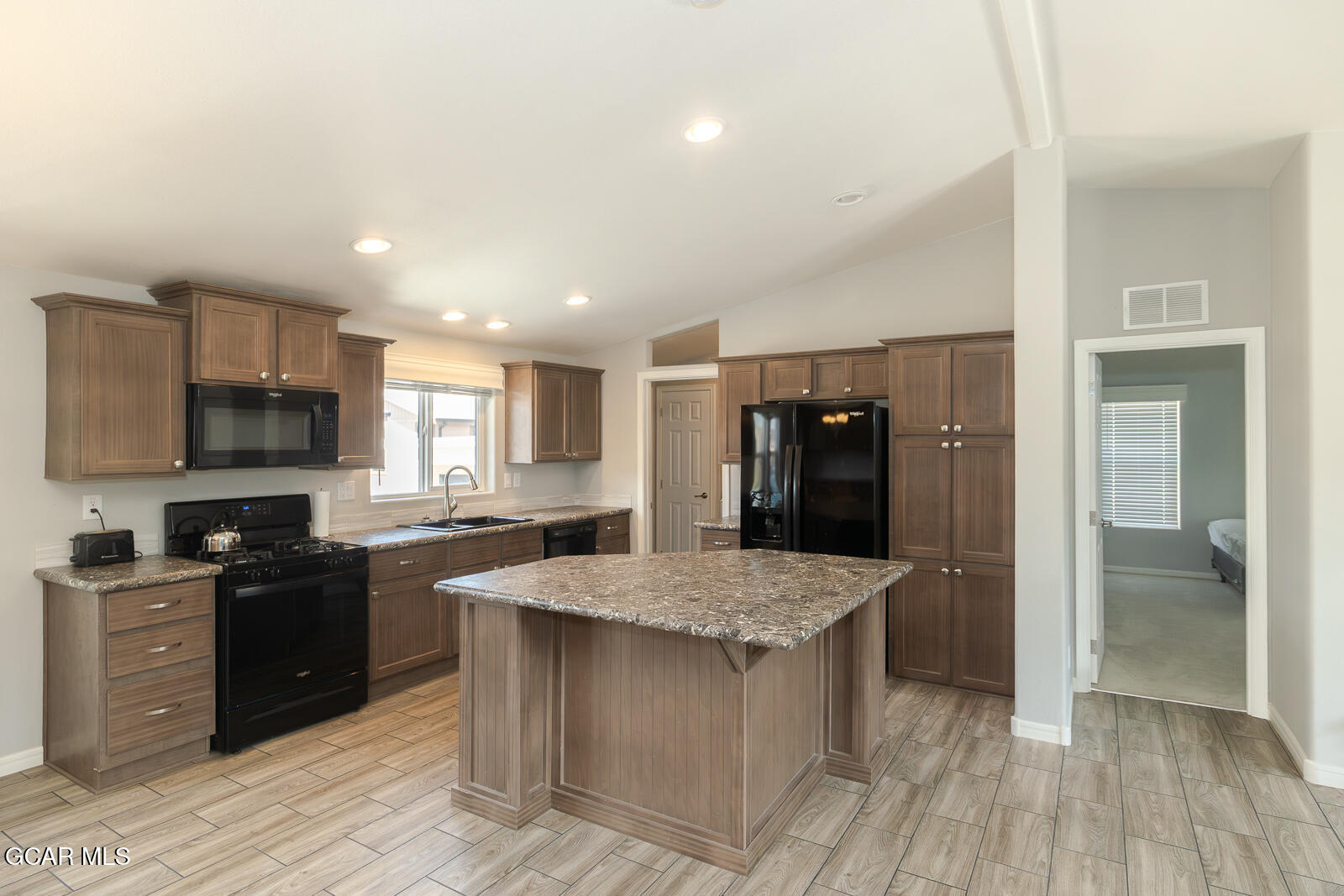 551 Summit Trail, Unit 157 Granby, CO 80446 - Photo 6 of 40 IMG_7319