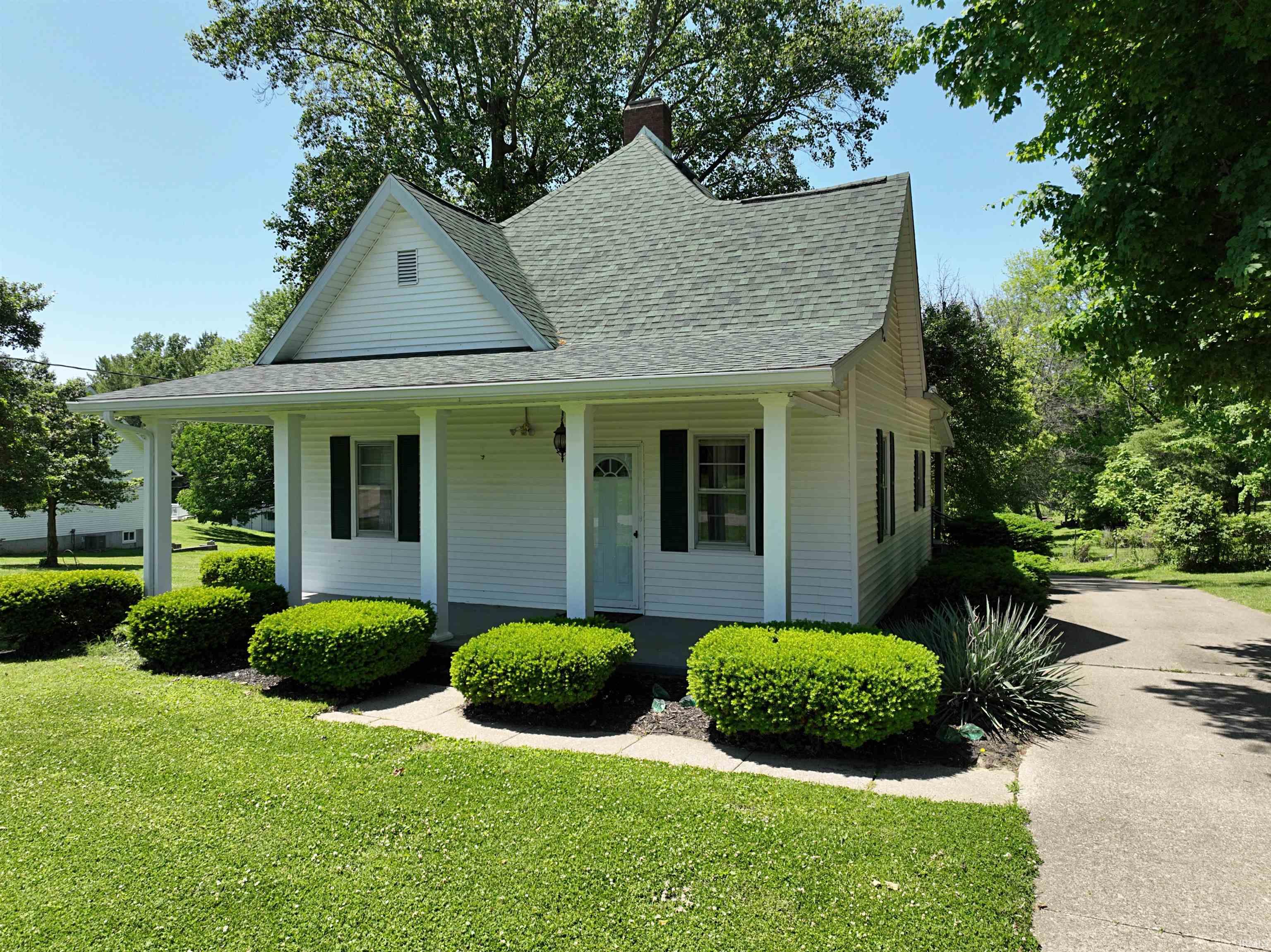 1725 Bedford Road Washington, IN 47501 - Photo 29 of 33
