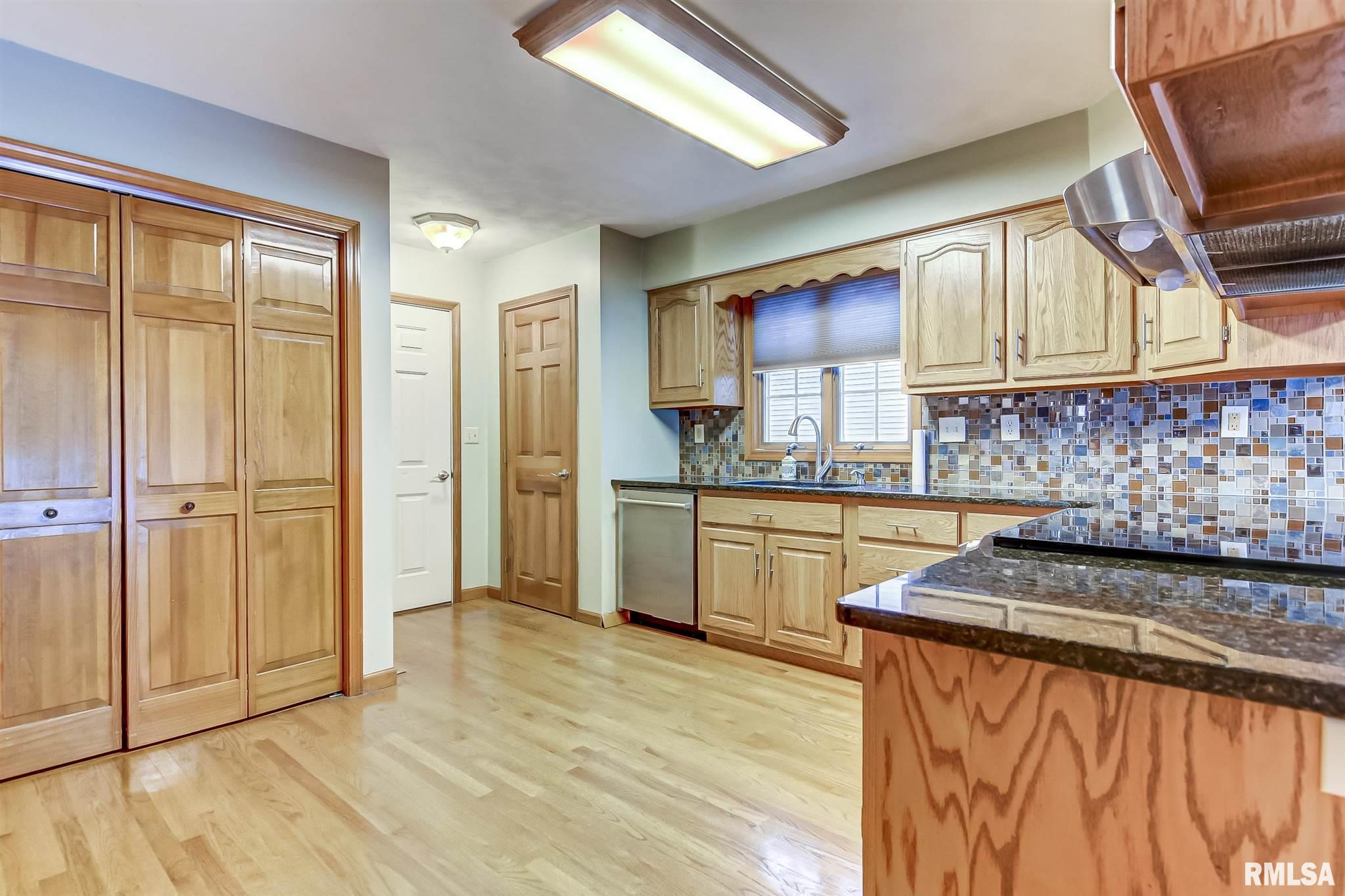 2117 Checkerberry Lane Springfield, IL 62711 - Photo 17 of 31