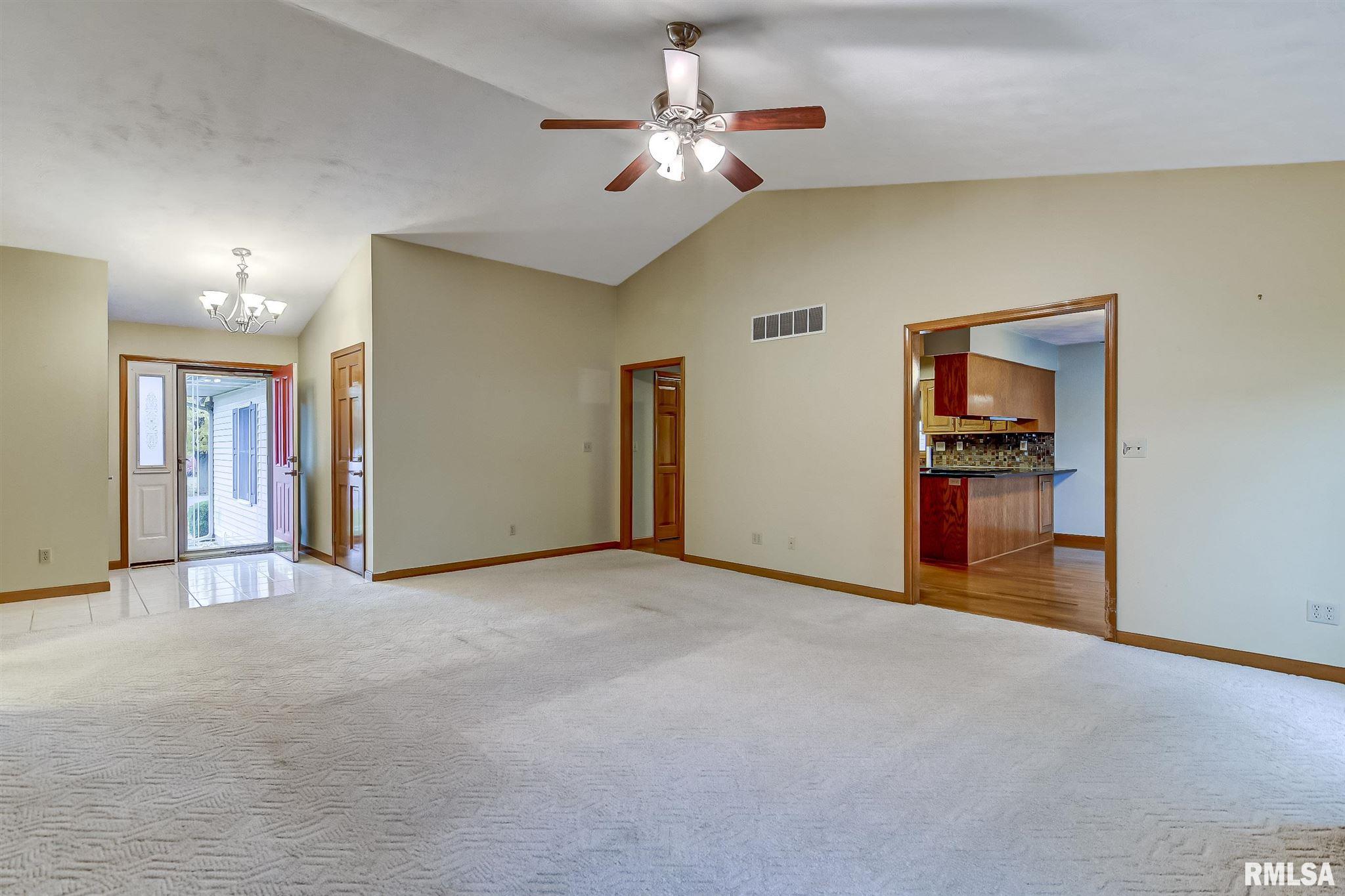 2117 Checkerberry Lane Springfield, IL 62711 - Photo 6 of 31