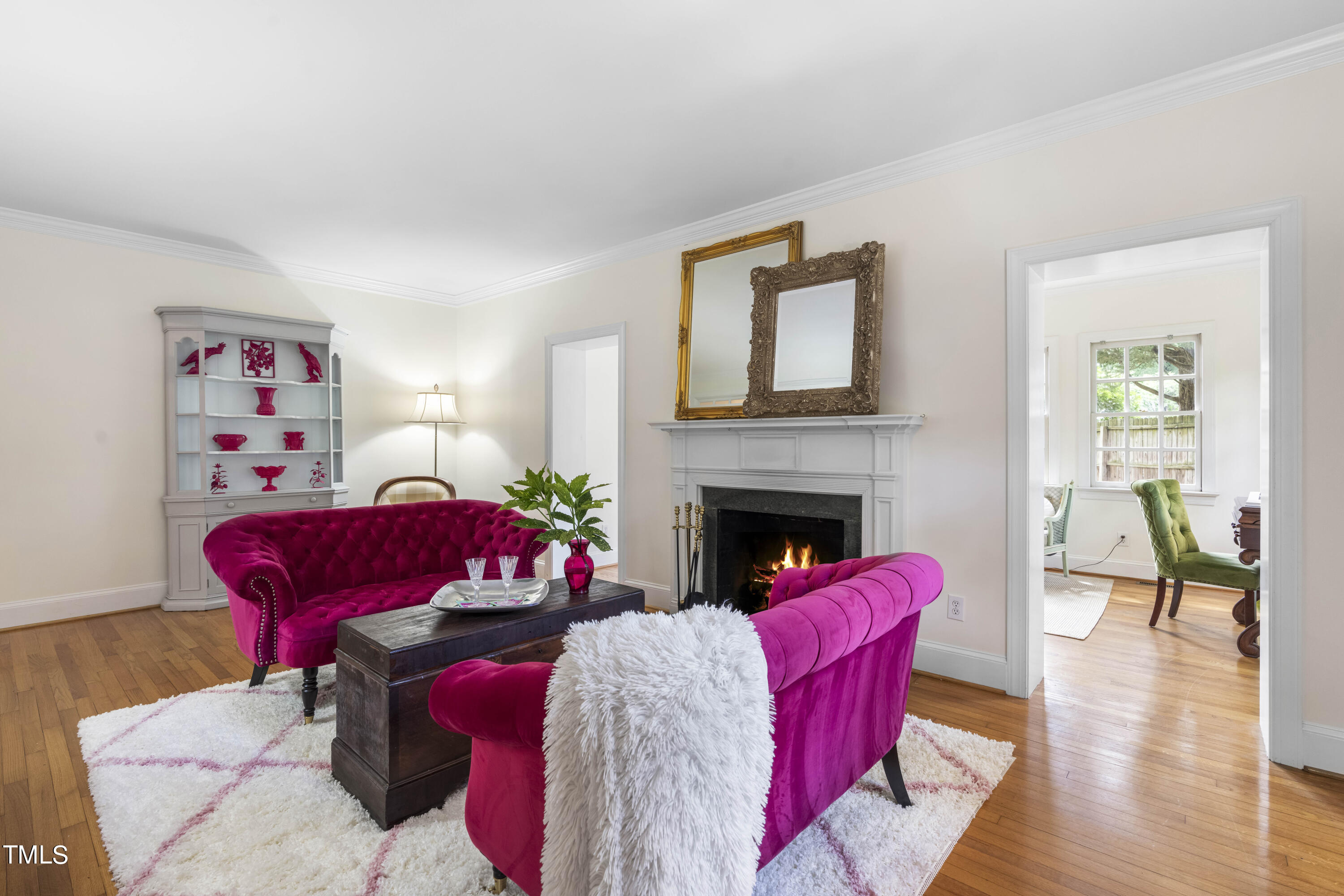 2510 Anderson Drive Raleigh, NC 27608 - Photo 9 of 40 DSC02971