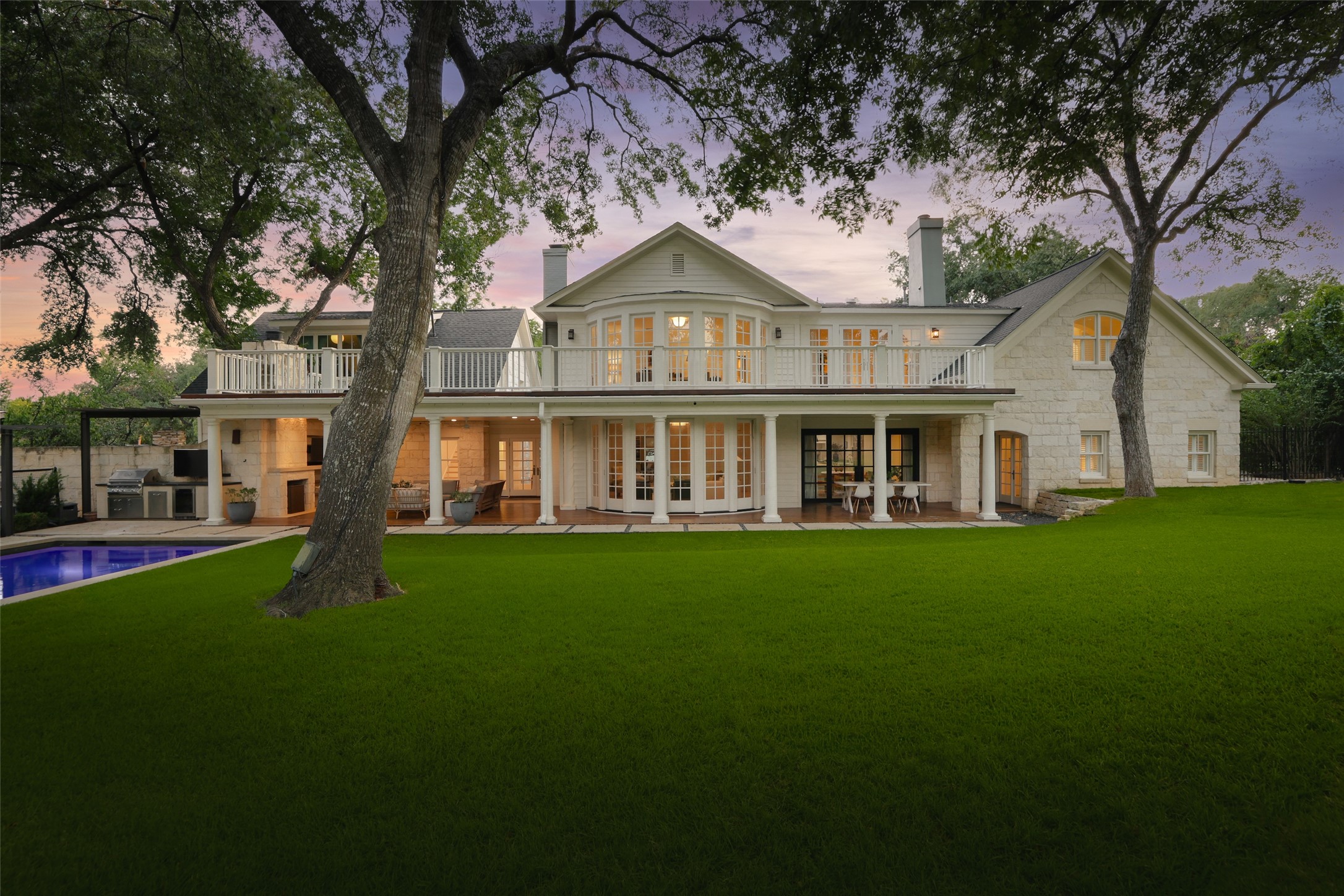 2308 Bridle Path Austin, TX 78703 - Photo 27 of 31 Gallery Image 27