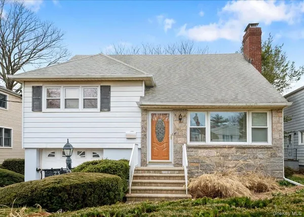 $6,800 | 73 Ewart Street, Scarsdale, NY 10583