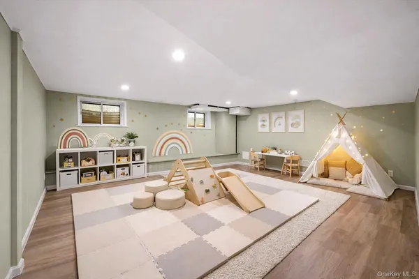 $6,800 | 73 Ewart Street, Scarsdale, NY 10583