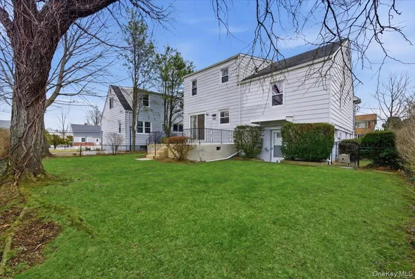 $6,800 | 73 Ewart Street, Scarsdale, NY 10583
