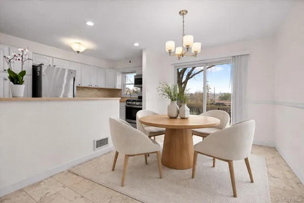 $6,800 | 73 Ewart Street, Scarsdale, NY 10583