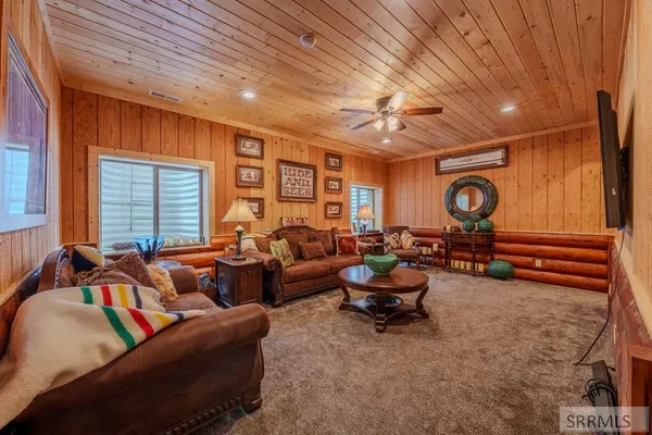 $1,149,000 | 4030 Salt Lick Loop Road, Island Park, ID 83429