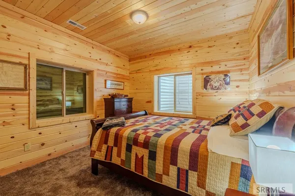 $1,149,000 | 4030 Salt Lick Loop Road, Island Park, ID 83429