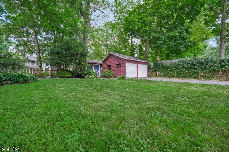 65 Tuscan Road Maplewood, NJ 07040 - Photo 40 of 48