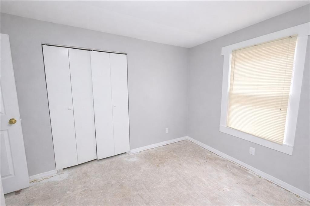 334 Argus Circle Northwest Atlanta, GA 30331 - Photo 10 of 14 a view of an empty room with a window