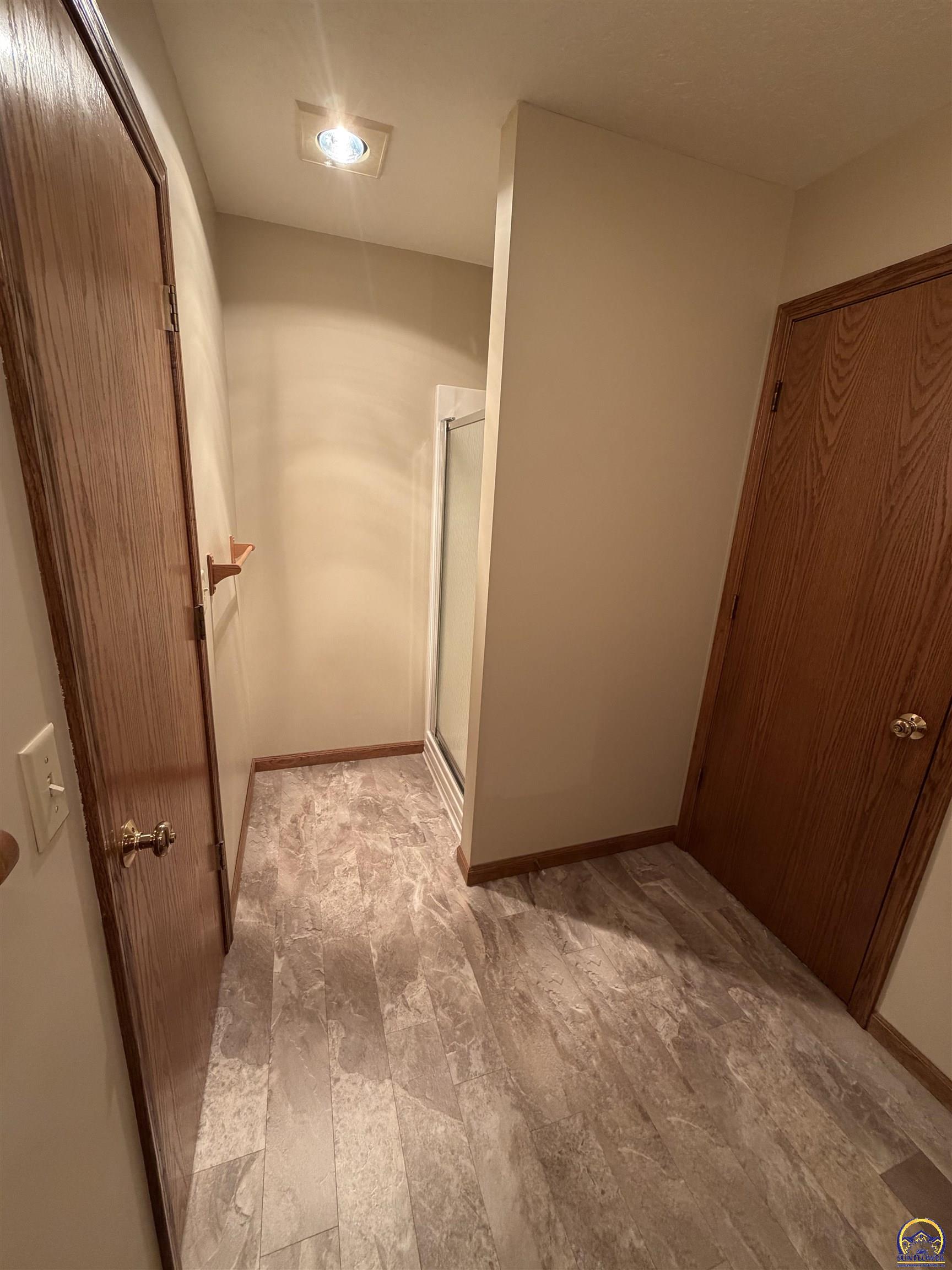 6130 Northeast Shaffer Road Topeka, KS 66617 - Photo 10 of 40