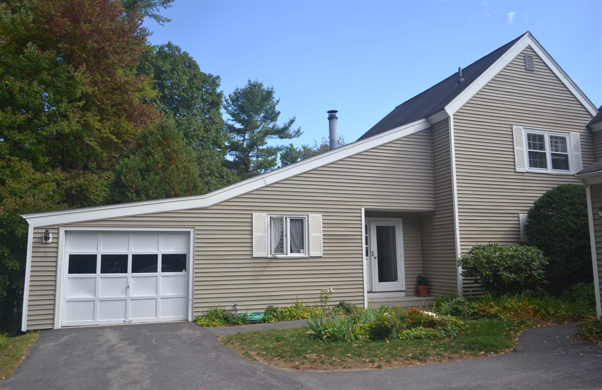 13 Winding Pond Road, Unit 13 Londonderry, NH 03053 - Photo 1 of 28 Gallery Image 1